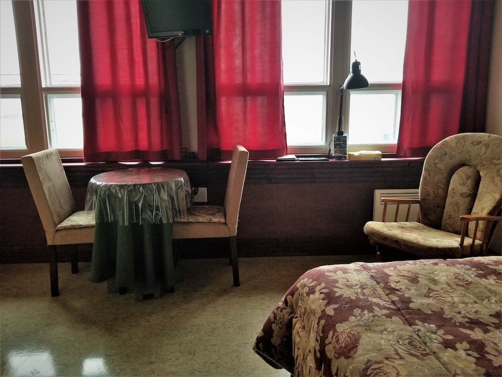 Superior Double Room, 1 Queen Bed, Private Bathroom, Sea View photo 2