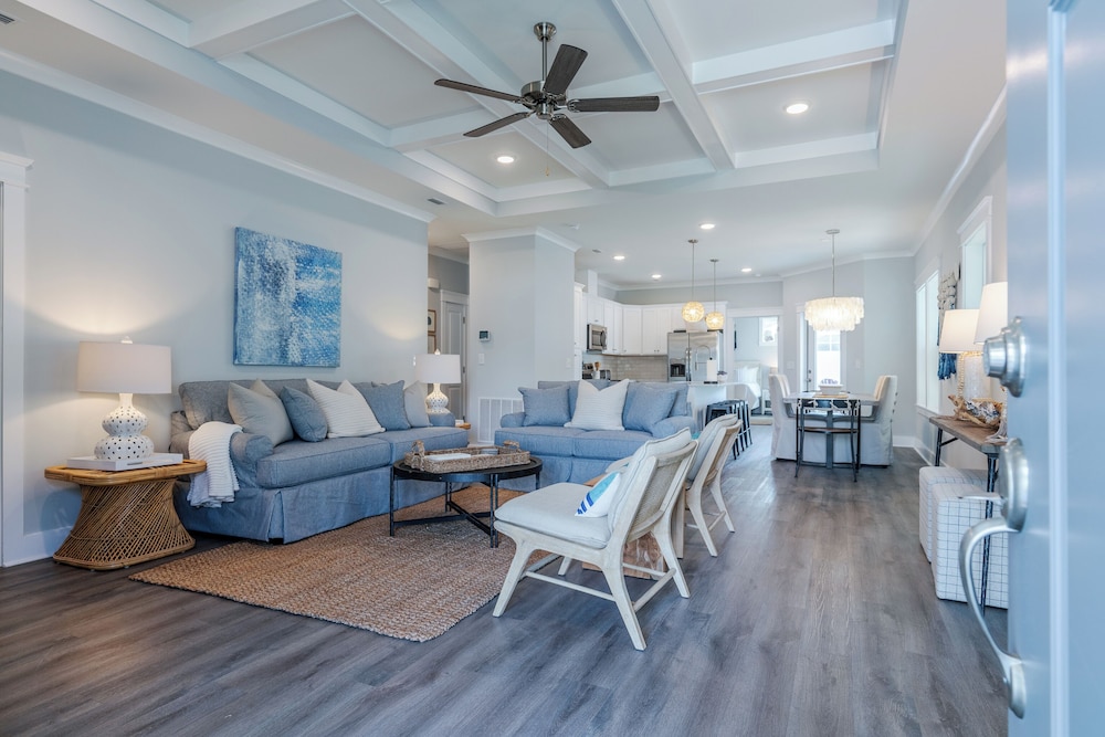 House, Multiple Beds, Pool Access, Pool View (Sand's Hideaway)