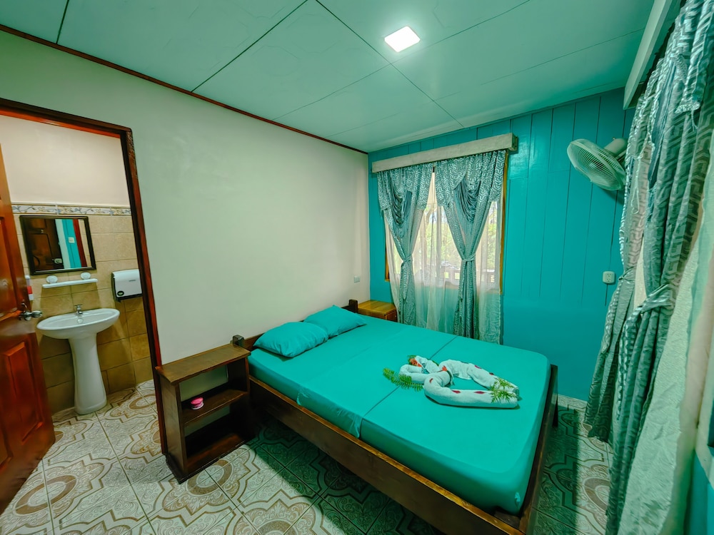 Economy Double Room photo 1