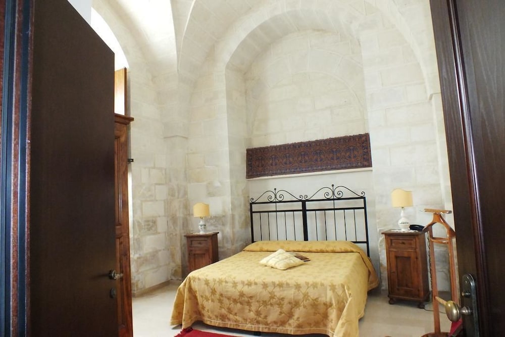 Deluxe Double Room, Terrace, Garden View photo 3