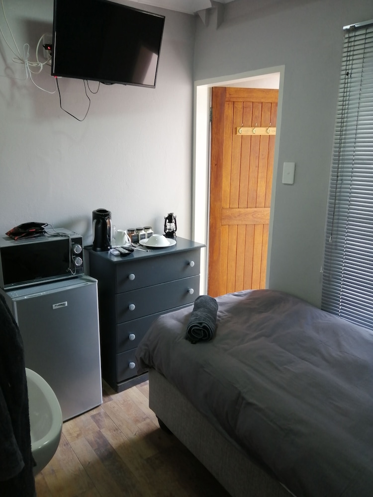 Room 6