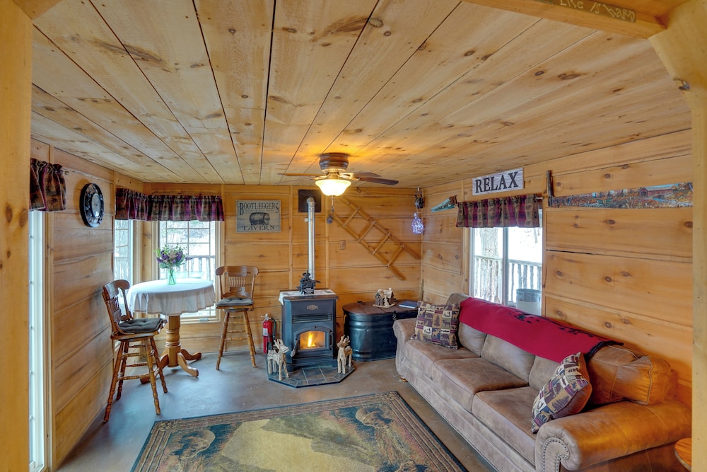 House (2 Bedrooms) photo 1