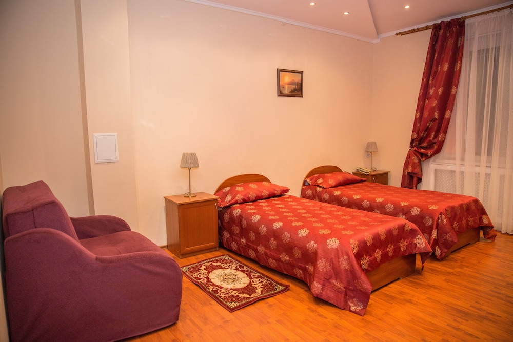 Standard Twin Room photo 2