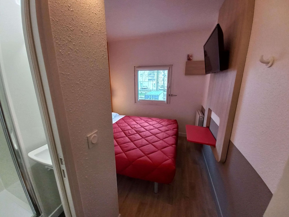 Standard Room, 1 Double Bed - Photo 5