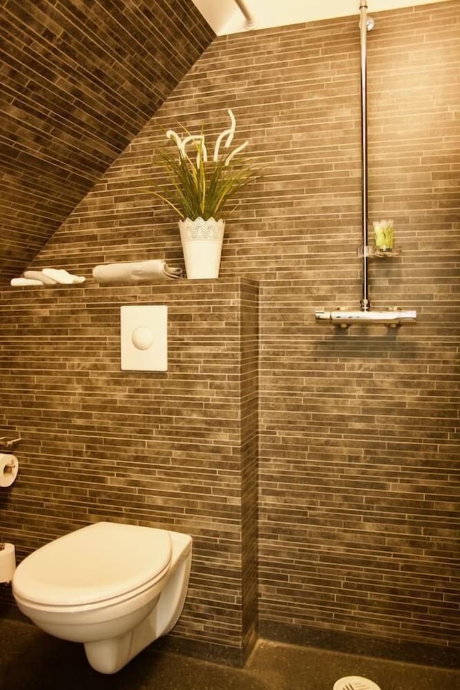 Double or Twin Room, Private Bathroom (Balcony) photo 3