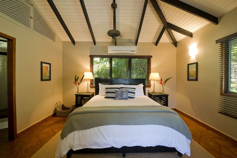 3 Bedroom Family Villa