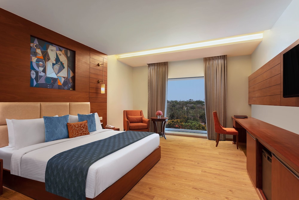 Deluxe Room (Fortune Deluxe Room) - Photo 1
