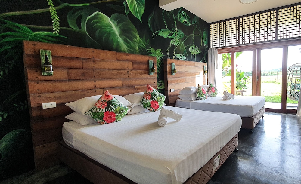 Family Room, Terrace (Rice Paddy View) photo 1