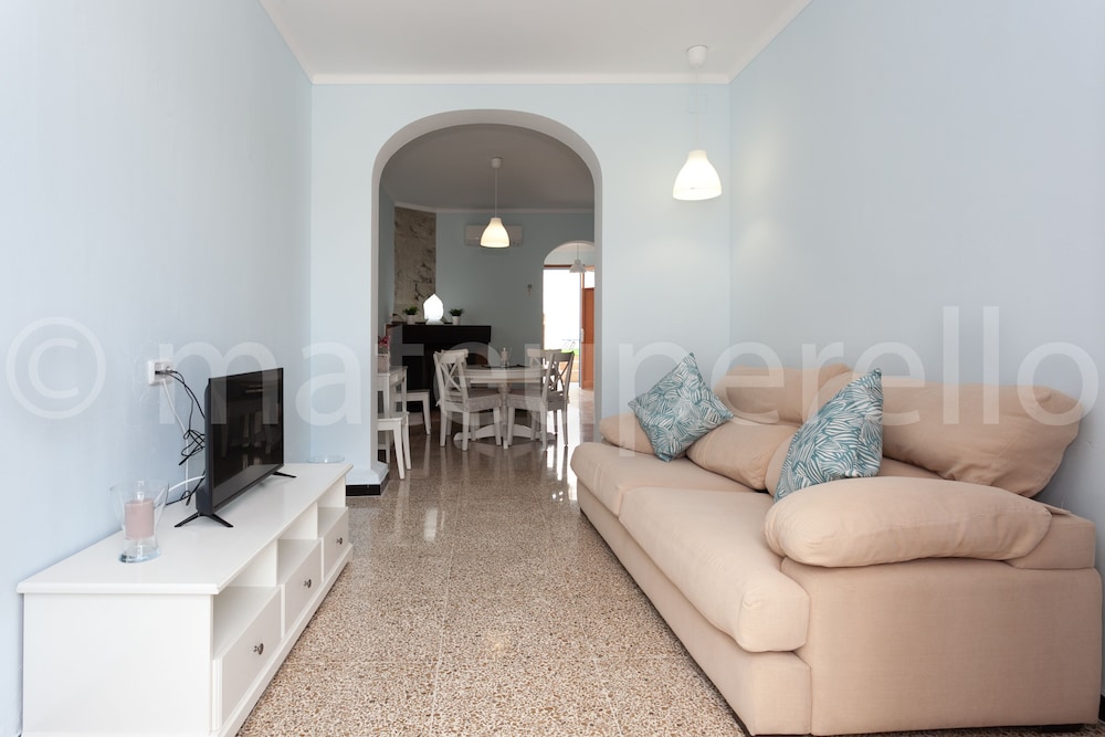 Family House, 3 Bedrooms, Private Pool, Ground Floor photo 3