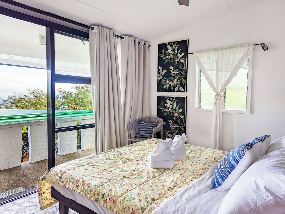 Standard Double Room, Partial Sea View photo 3
