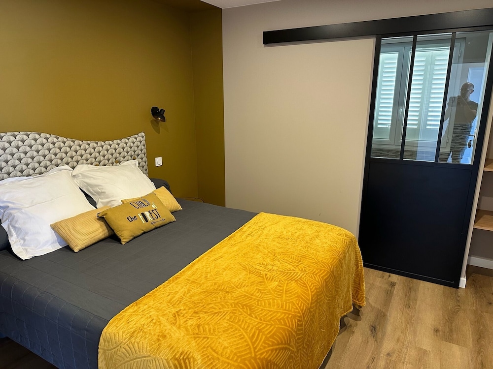Comfort Double Room, 1 Queen Bed (Chambre 7 Confort)
