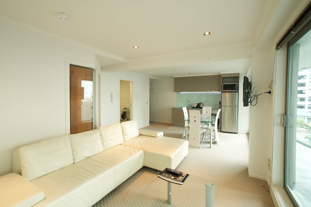 One Bedroom Apartment - Photo 4