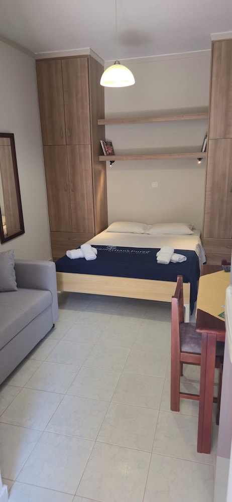 Luxury Triple Room 101, Partial Sea View
