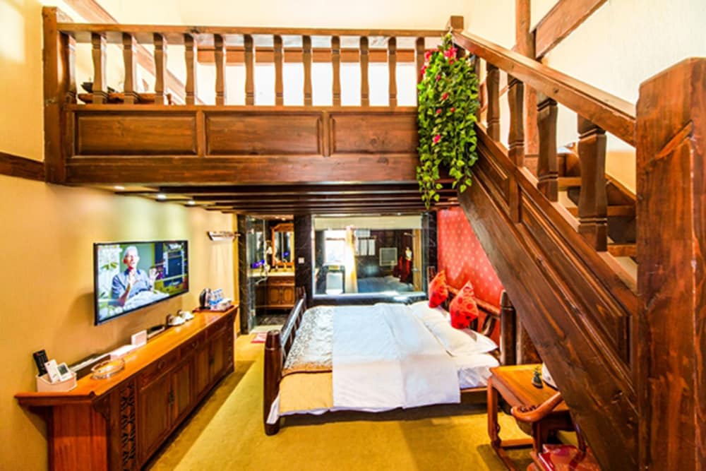 Panoramic Loft, 2 Bedrooms, Courtyard View photo 1