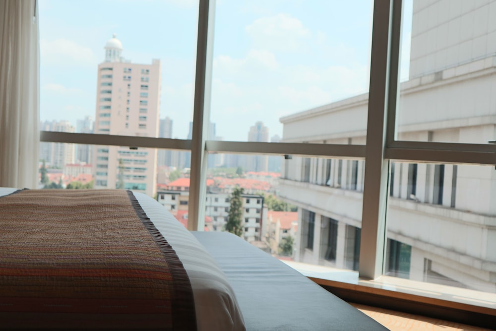 Suite, 1 King Bed, Non Smoking photo 2