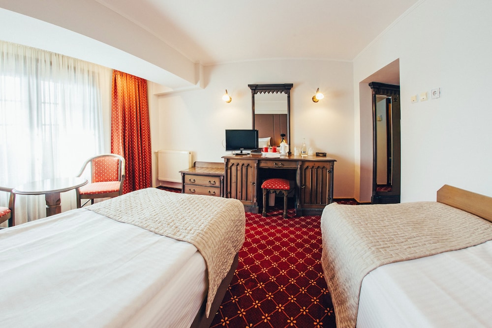 Executive Room, 2 Twin Beds, Balcony photo 2