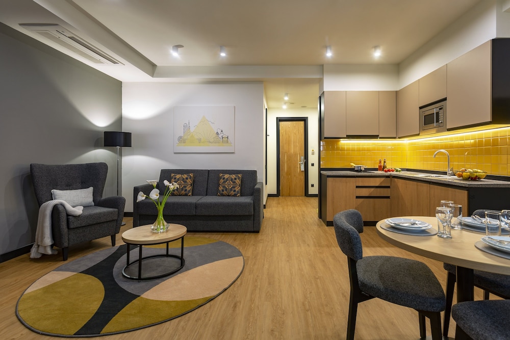 Executive Apartment, 1 Bedroom - Photo 6