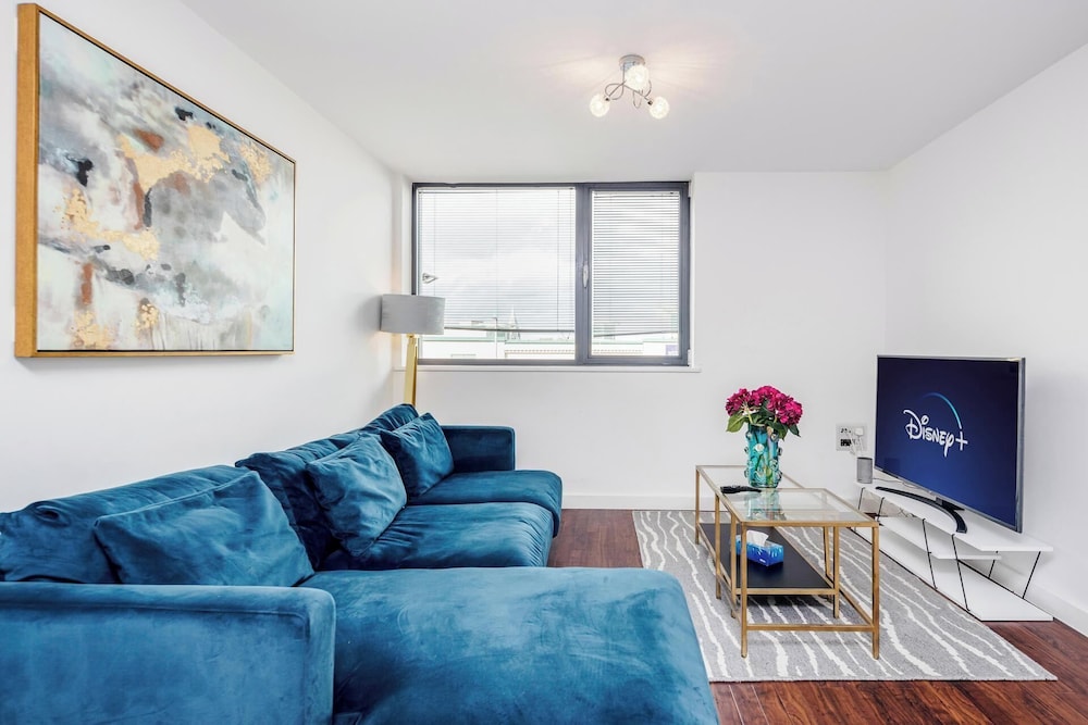 Apartment photo 1