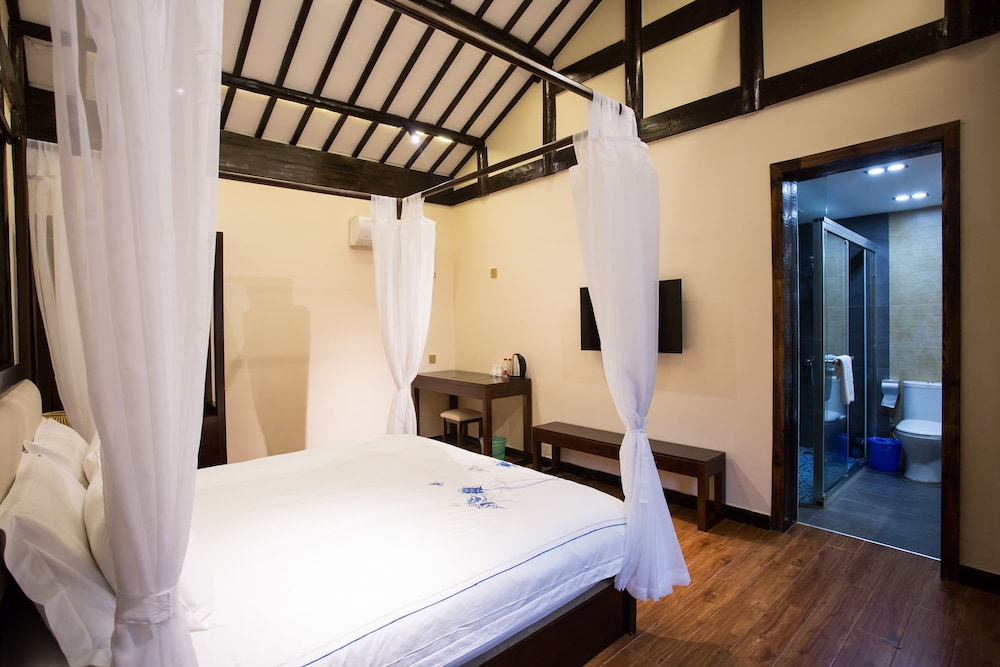 Basic Double Room photo 3