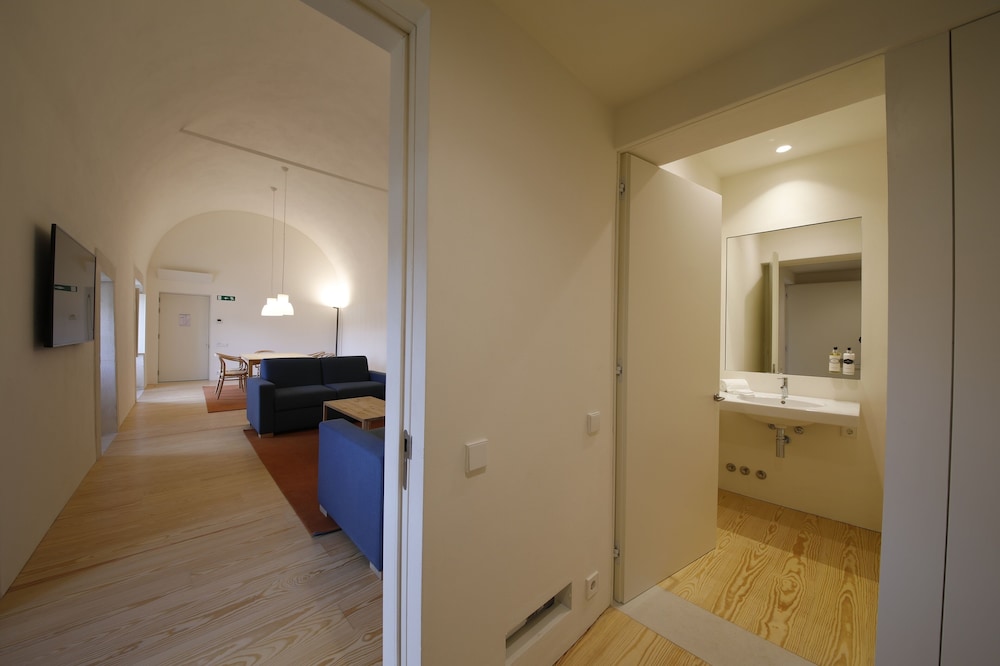 Suite (Master) - Photo 3