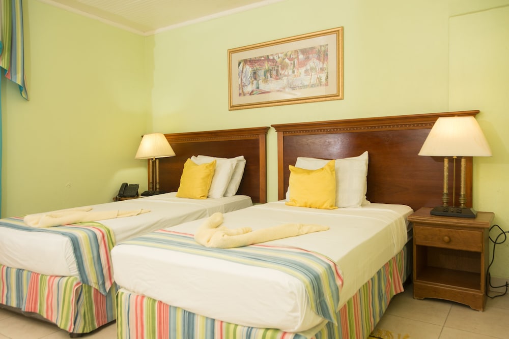 Signature Studio (Queen Bed.) photo 3