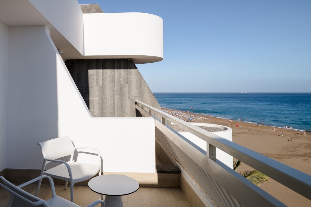 Suite Abierta Select (3 adultos)