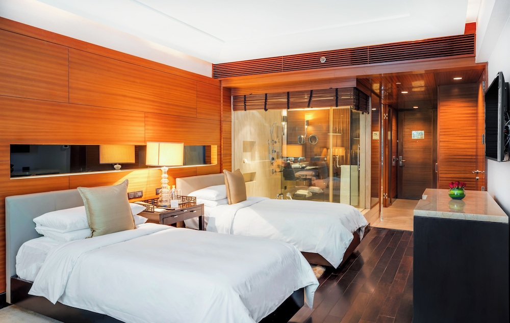 Deluxe Room, 2 Twin Beds - Photo 5