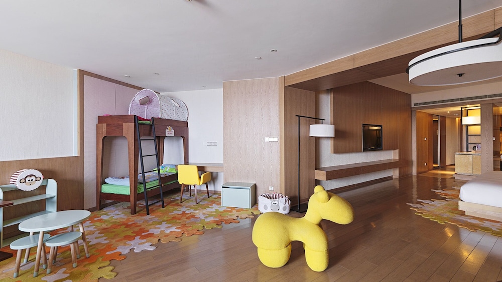 Suite, Sea View (Crowne Family Themed Kids Room) photo 1