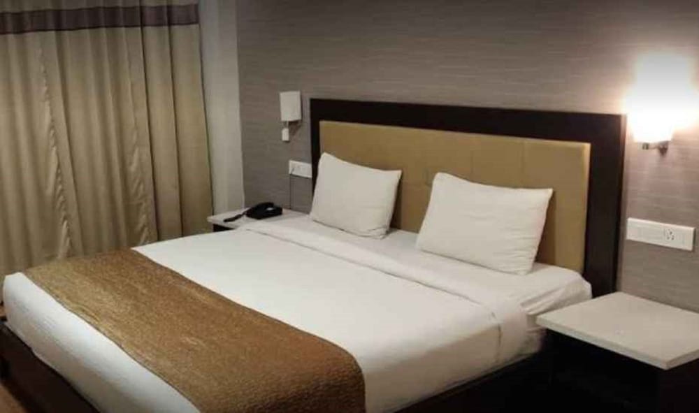 Executive Room - Photo 4