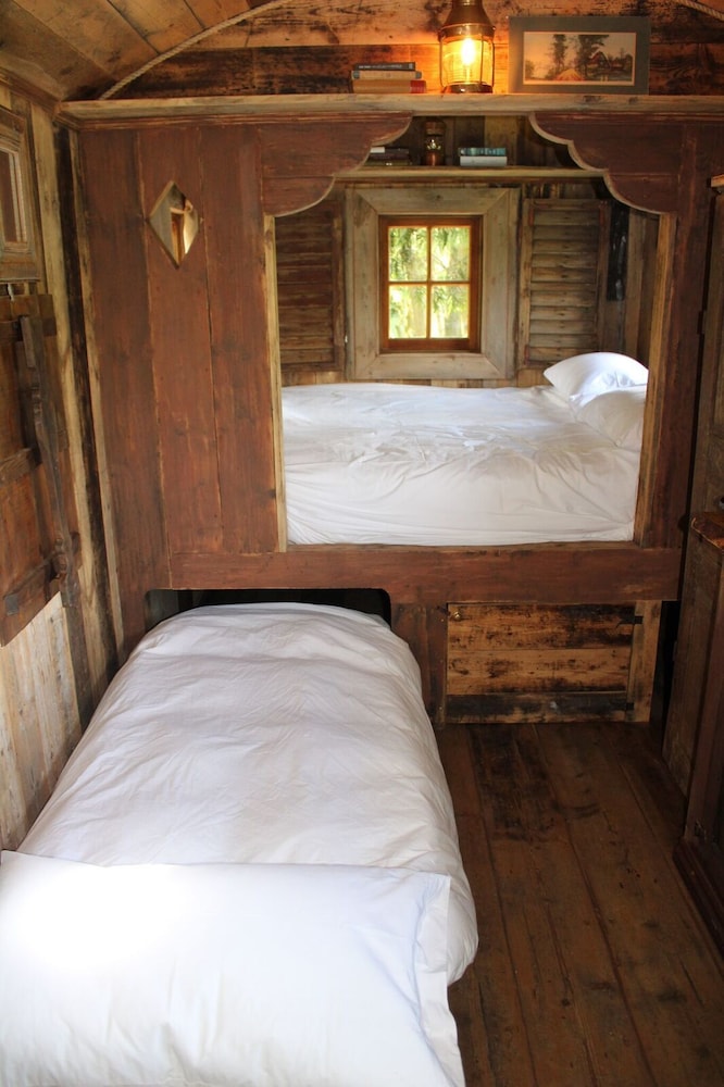 Cowboy Hut photo 2