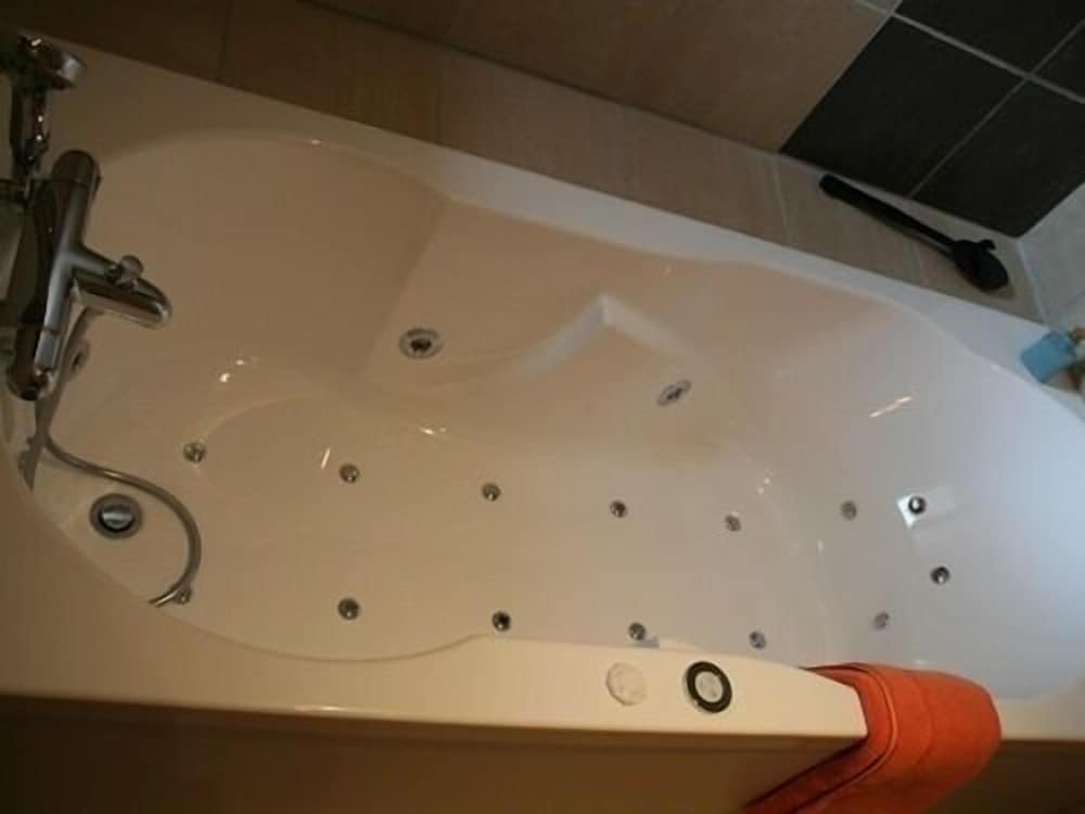 Luxury Double Room, Garden View (Deauville) photo 2
