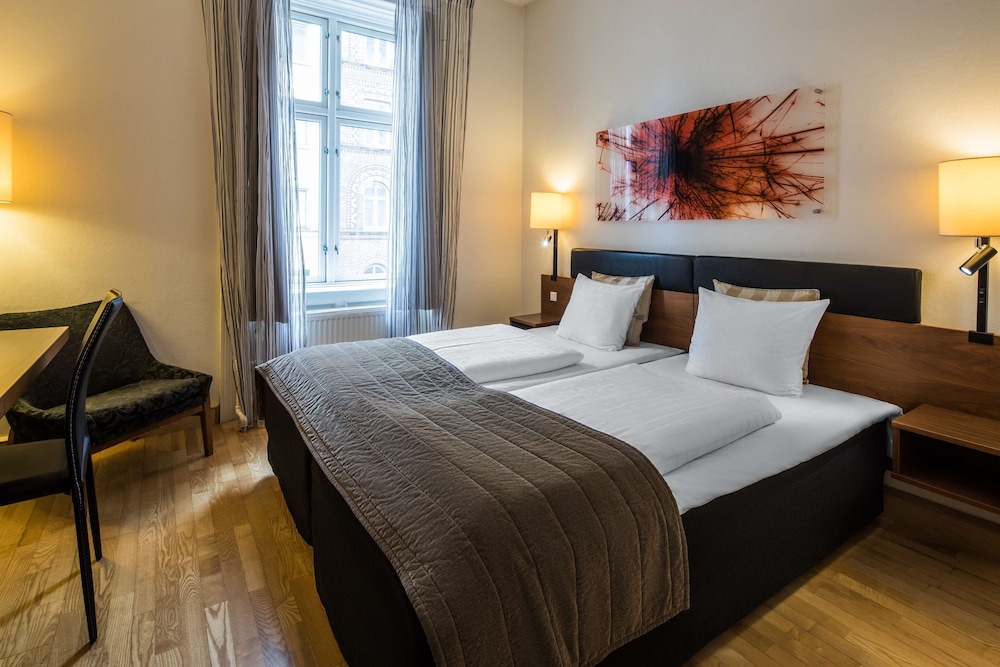 Standard Double Room, 1 Queen Bed - Photo 4