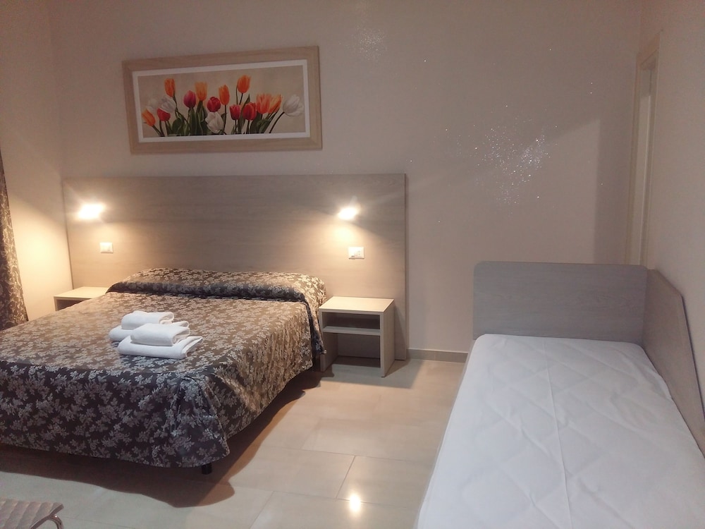 Luxury Quadruple Room photo 3