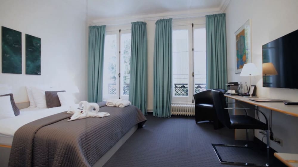 Double Room, Balcony, Garden View