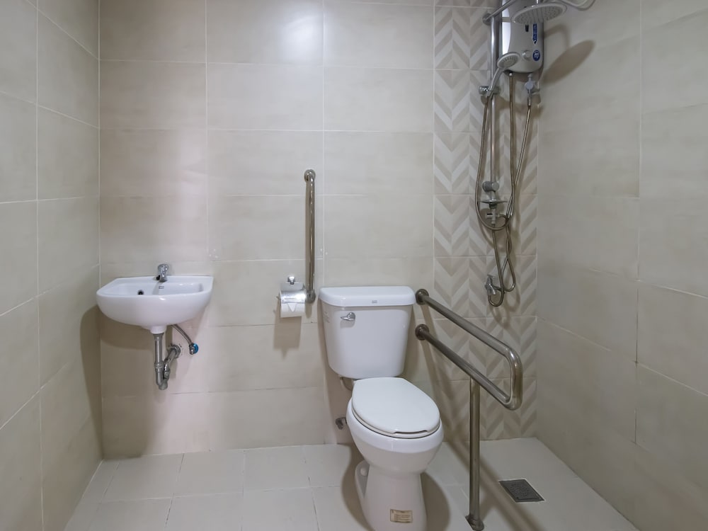 Deluxe Triple Room - Photo 6