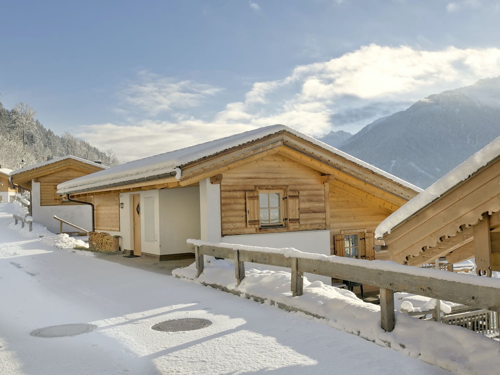 Chalet photo 1