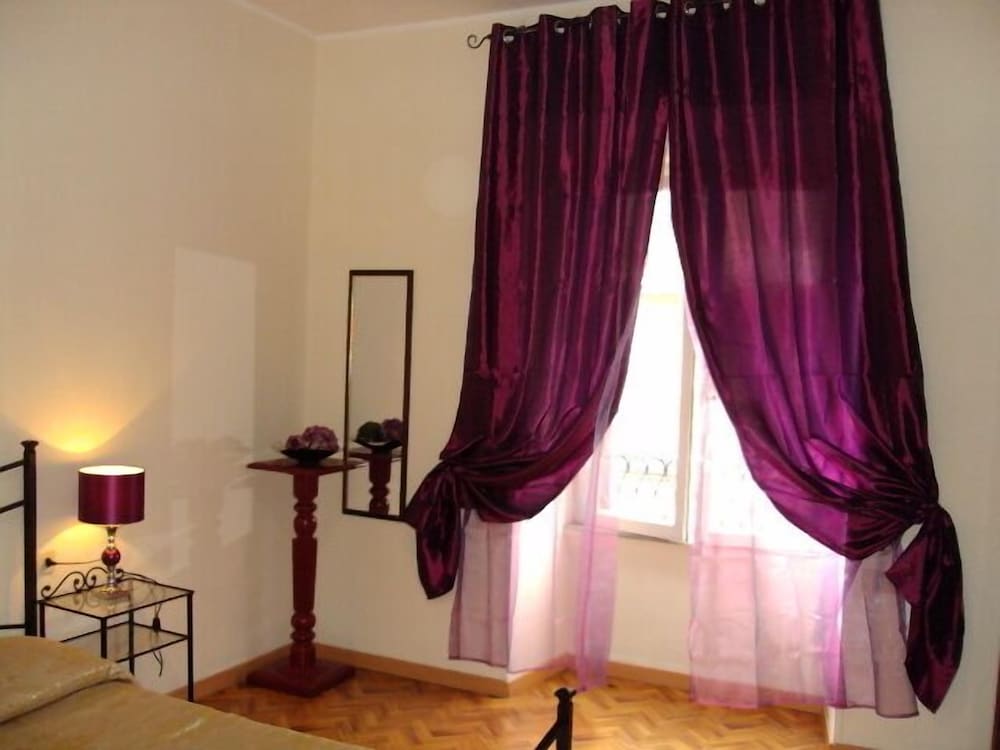 Classic Double Room Single Occupancy With External Bathroom