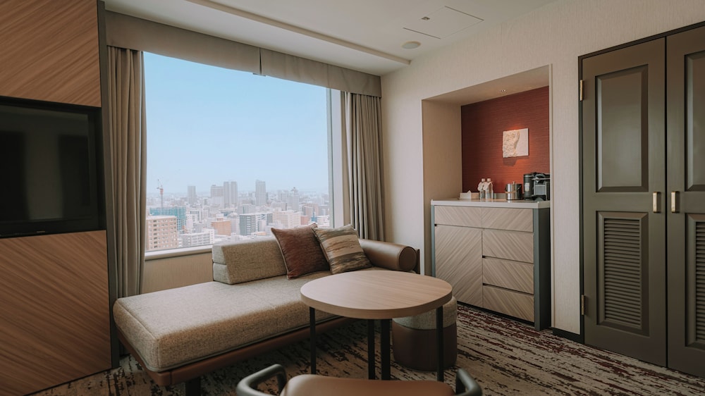 Club Double Room Club Lounge access included (22nd floor and above, 42sqm), Non Smoking - Photo 5