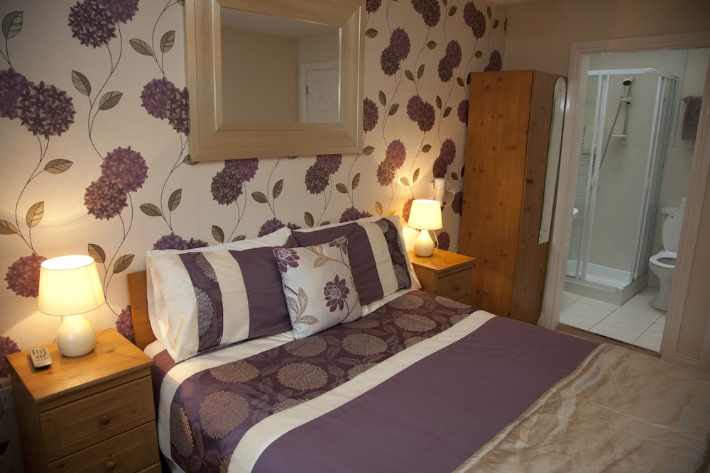 Standard Apartment, 2 Bedrooms (for 3 people) photo 2