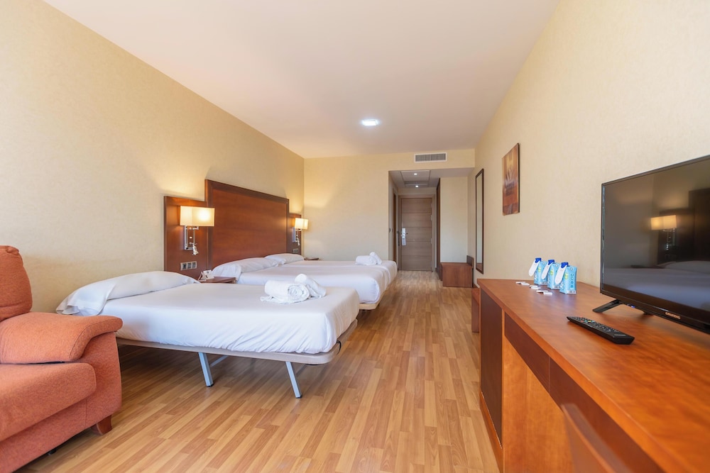 Triple Room - Photo 5