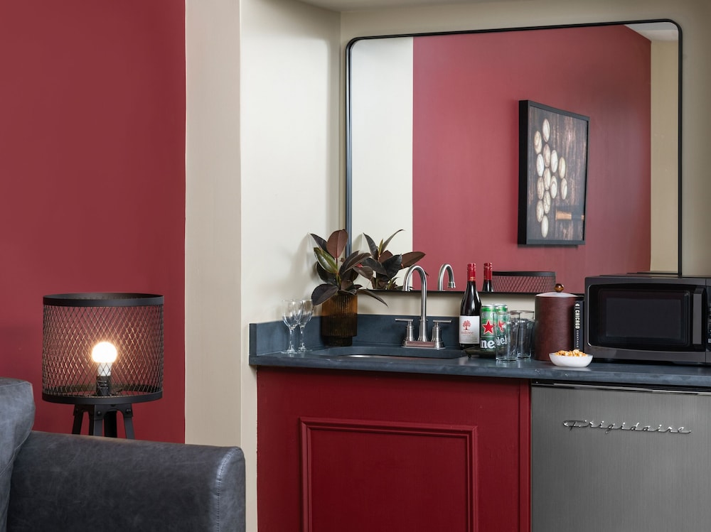 Suite (King) - Photo 4