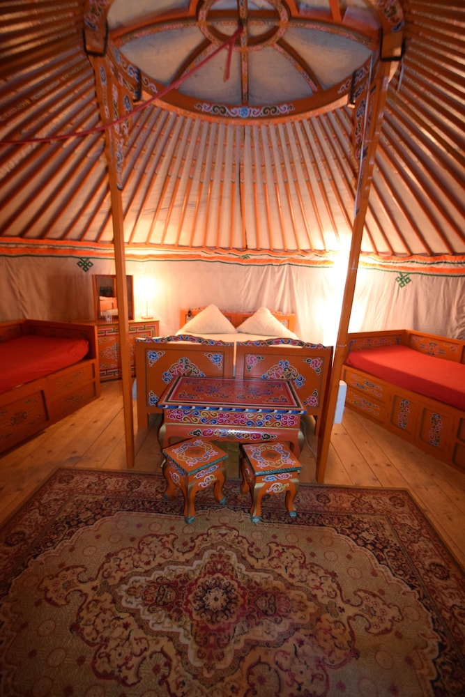 Cabin photo 2