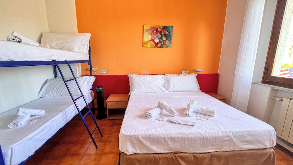 Quadruple Room photo 2