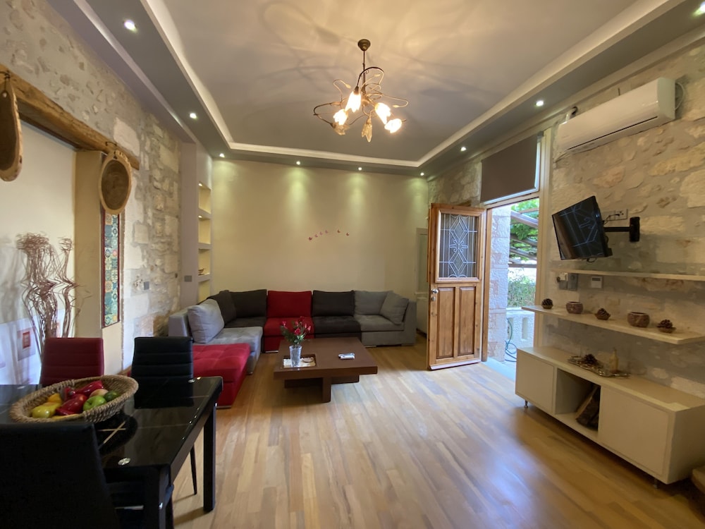 Superior Apartment, 1 Queen Bed with Sofa bed, Terrace, Garden Area