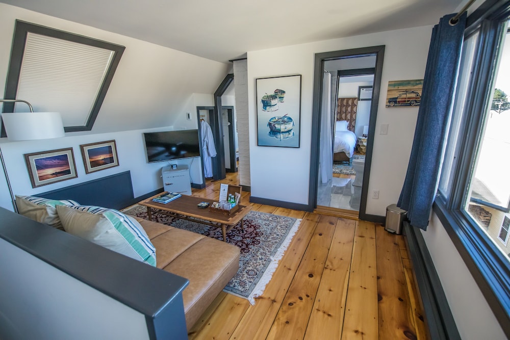 Deluxe Suite (Crow's Nest) photo 3