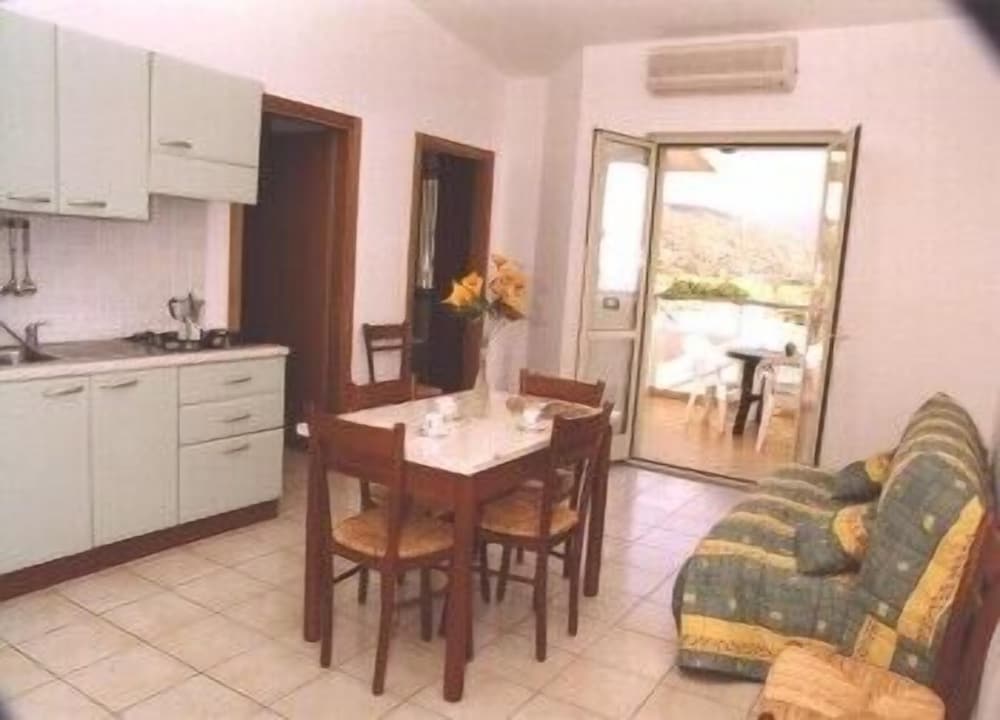 Apartment, 2 Bedrooms photo 2