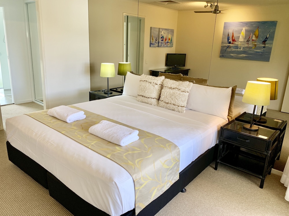 Luxury Apartment, 3 Bedrooms photo 3