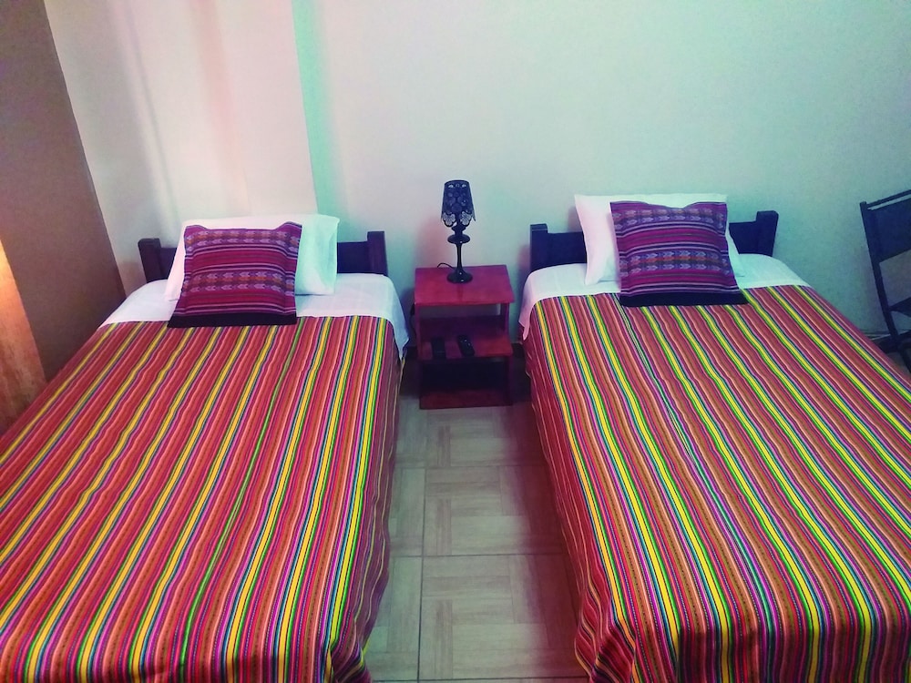 Basic Double or Twin Room, 1 King Bed photo 3