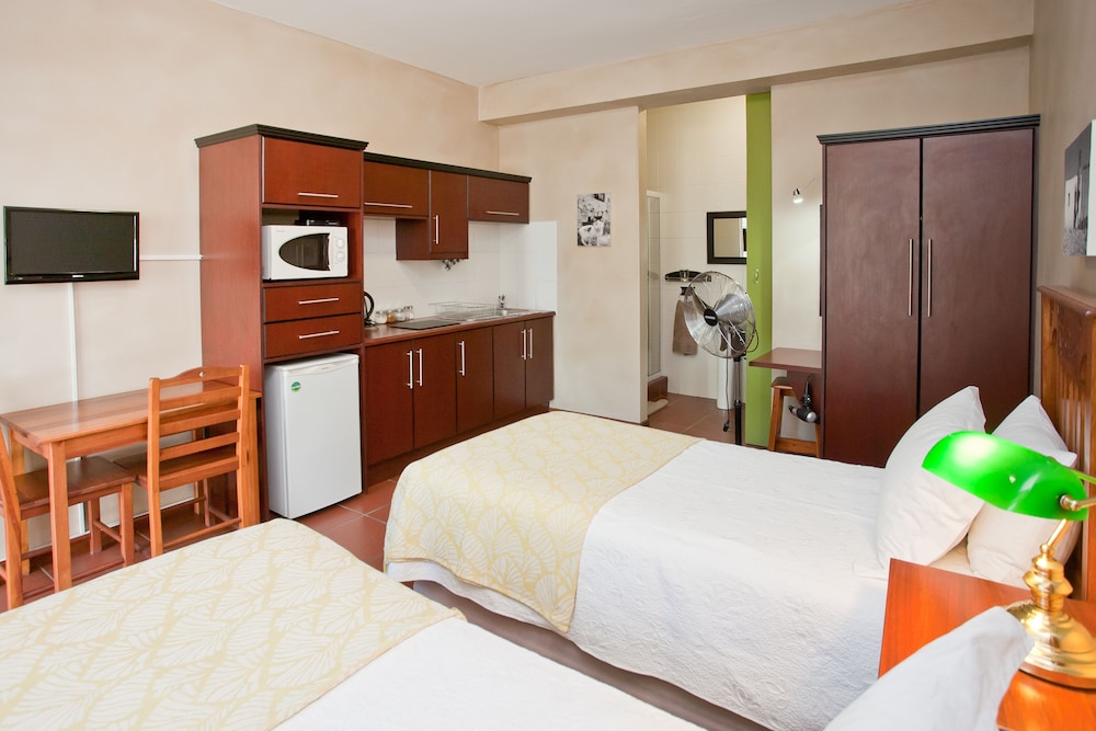 Twin Self-Catering photo 3