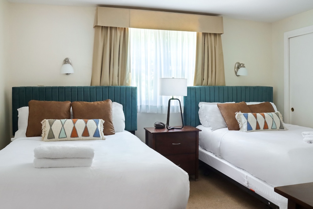 Double Double Suite - Photo 2